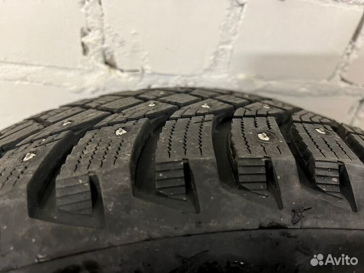 Goodyear UltraGrip Arctic 2 245/45 R19 102T