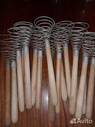 Венчик для взбивания СССР и контейнеры для еды