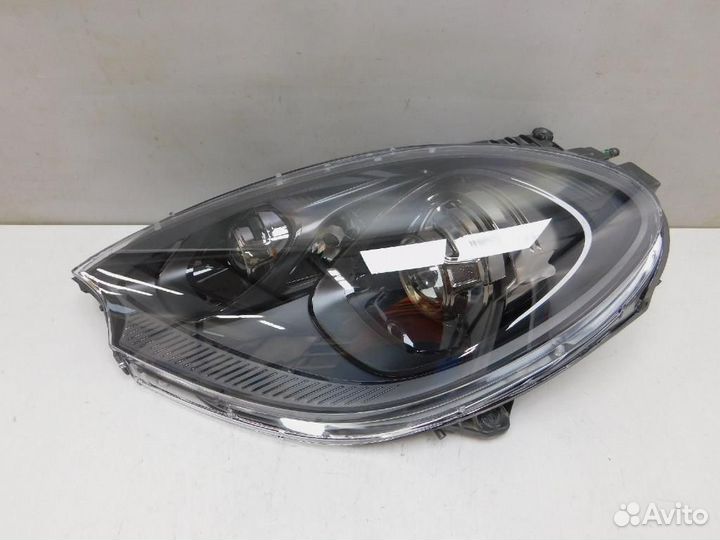 Фара левая Porsche Macan