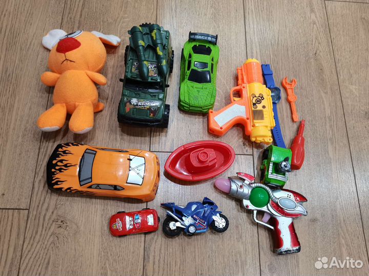 Игрушки для мальчика