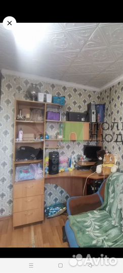 Школьный уголок