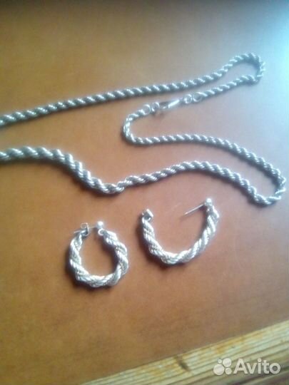 Серебряные гарнитуры, серьги