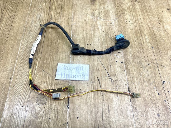 Проводка двери задняя правая Honda Civic Ek3