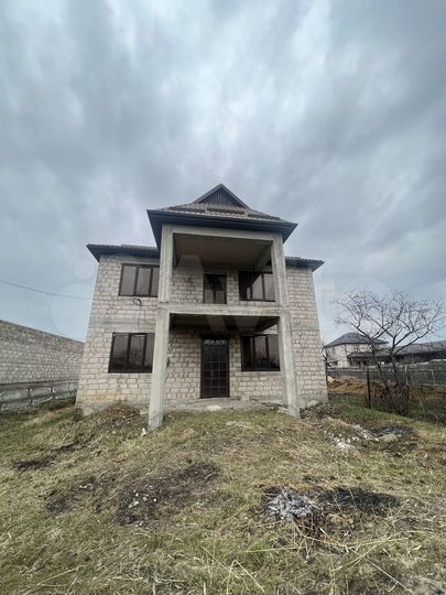 Дом 230 м² на участке 8 сот.