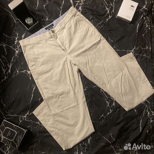 Светлые чионсы Tommy Hilfiger