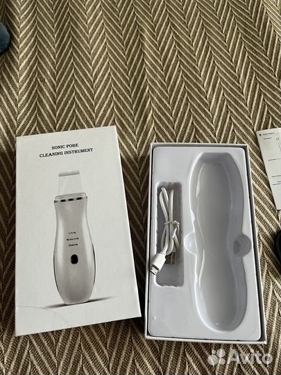 Ультразвуковой аппарат для чистки лица