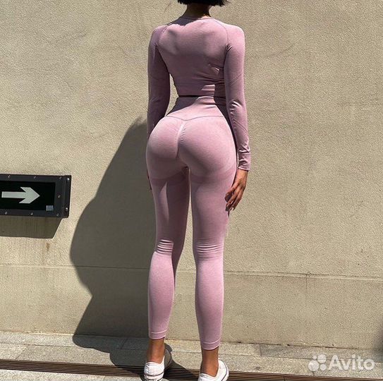 Костюм для фитнеса,костюм спортивный