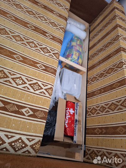 Диван прямой раскладной бу