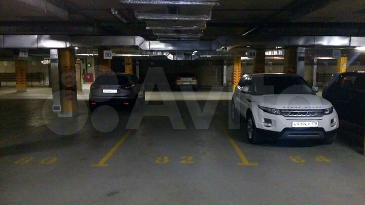 Машиноместо, 15 м²