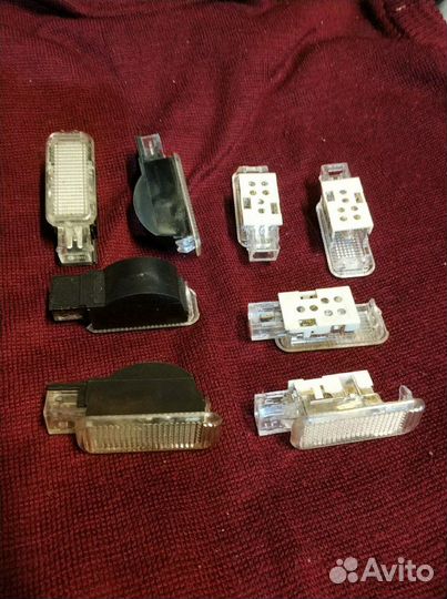 Плафон салона багажника Audi Q7 VW Туарег Каен