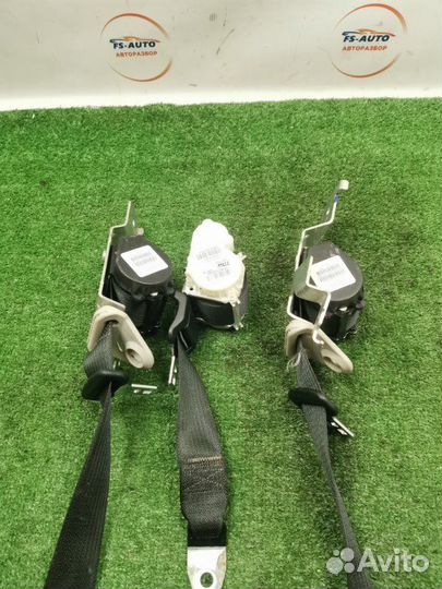 Ремень безопасности задний Dodge Journey 2.4 ED3