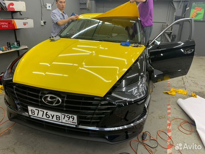 Оклейка автомобиля под такси