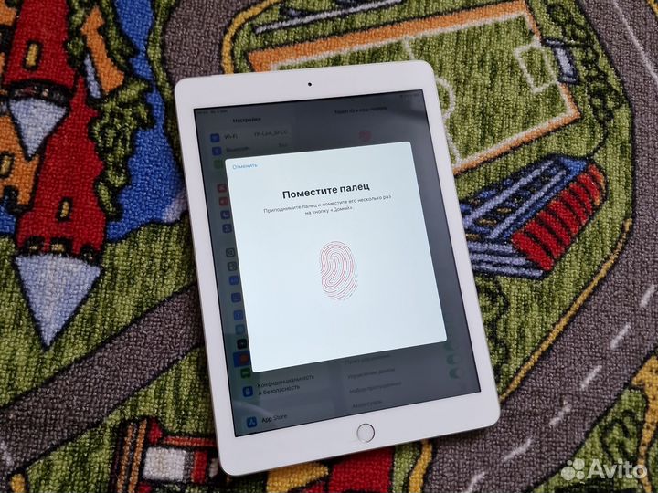 Планшет iPad 5-го поколения как новый