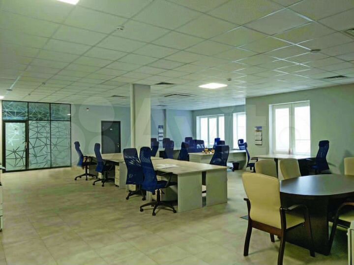 Офисное помещение 810.00 кв.м здание целиком