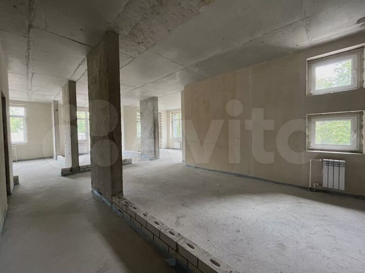 2-к. квартира, 104,3 м², 2/5 эт.