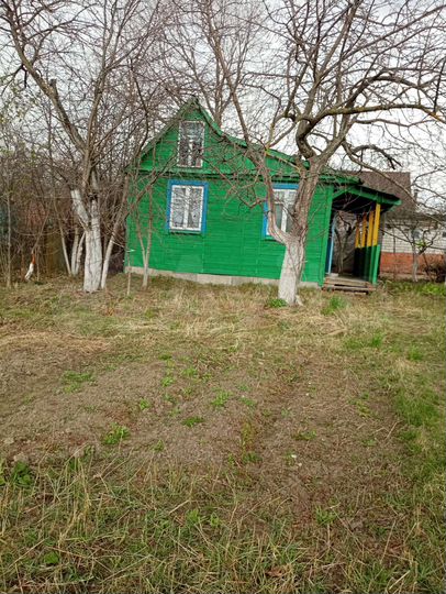 Дача 20 м² на участке 4 сот.
