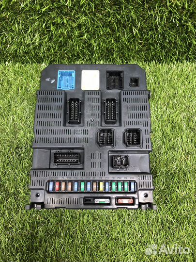 Блок комфорта Peugeot 308