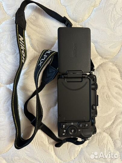 Компактный фотоаппарат nikon