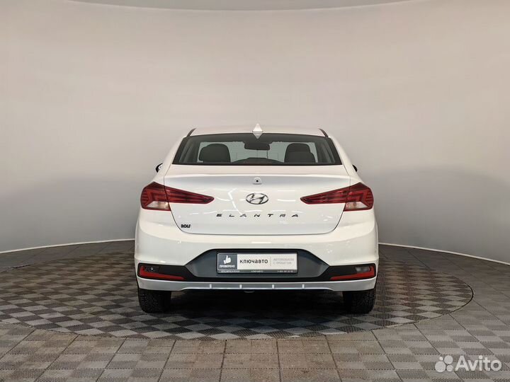 Hyundai Elantra 1.6 AT, 2019, 121 921 км