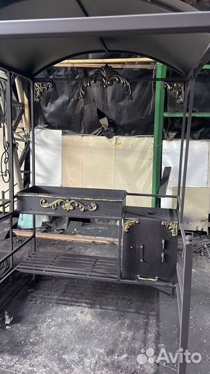 Мангал с крышей