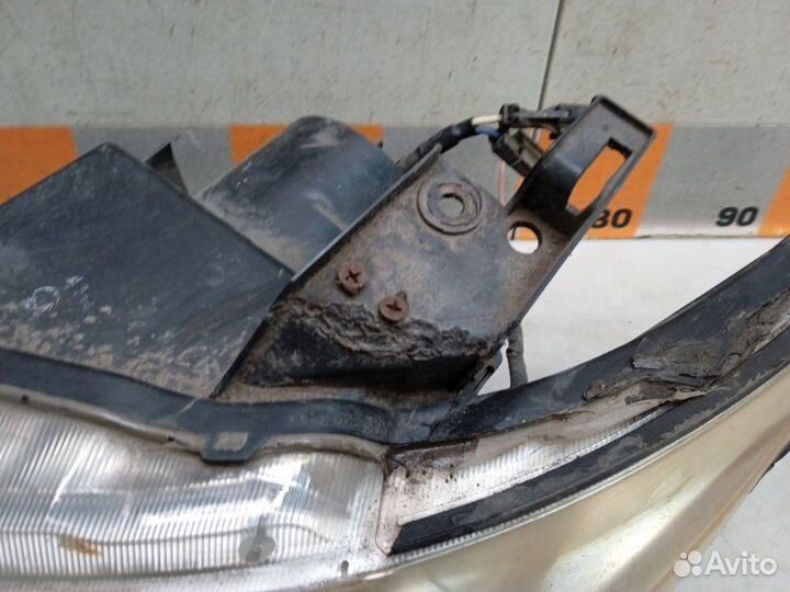 Фара левая Infiniti FX35/FX45