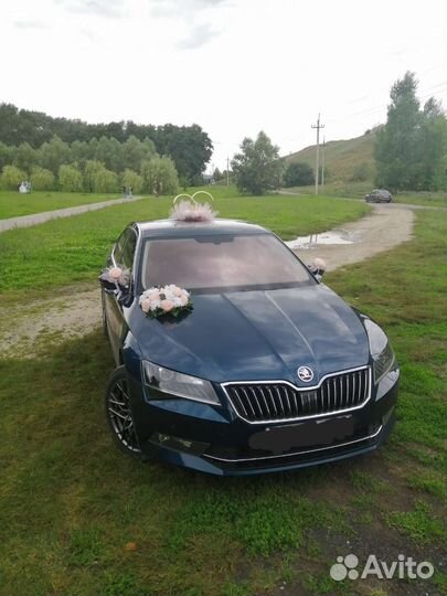 Автомобиль на свадьбу