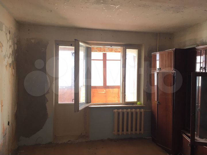 2-к. квартира, 49 м², 3/9 эт.