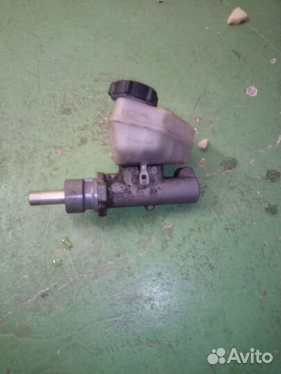 Бачёк тормозной жидкости форд мондэо2