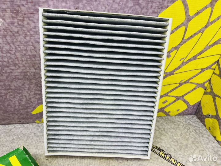 Фильтр салонный угольный Туарег Cayenne Кайен