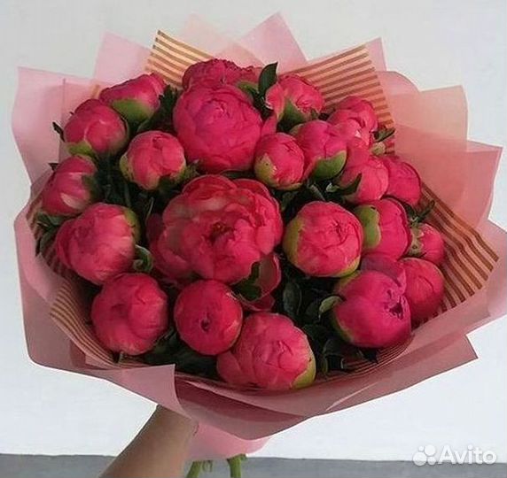 Пионы Букет пионов Доставка цветов