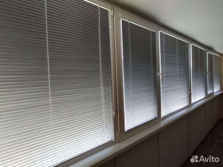 Жалюзи и рулонные шторы