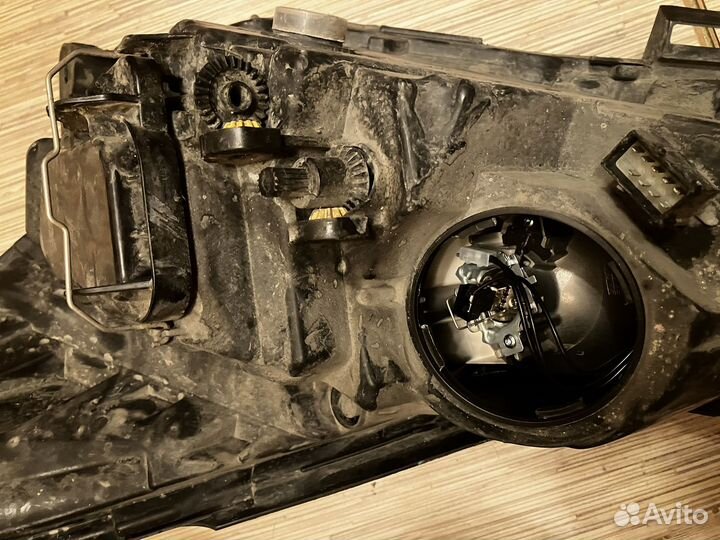 Фара правая передняя Opel Corsa D