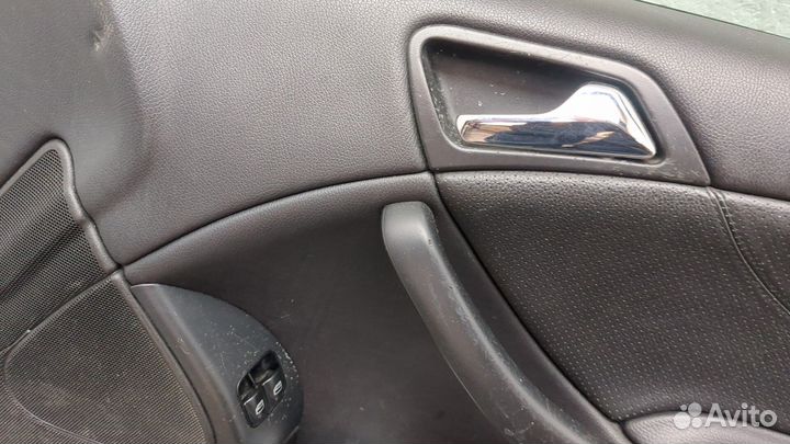 Дверь правая передняя Mercedes C W203