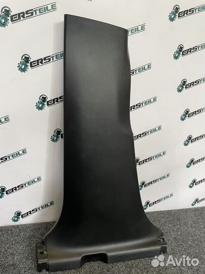 Обшивка стойки левая Lexus RX4 GYL25