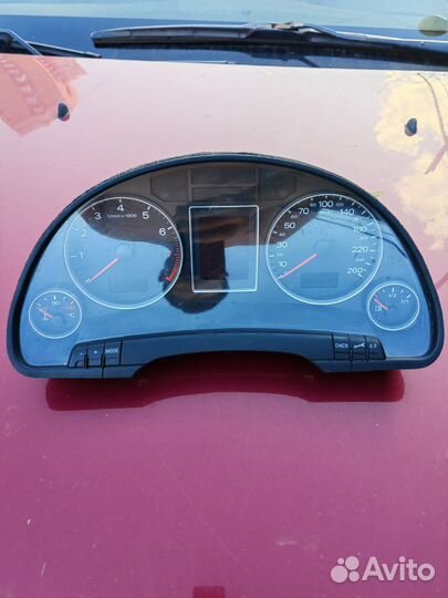 Приборная панель audi a4 b7