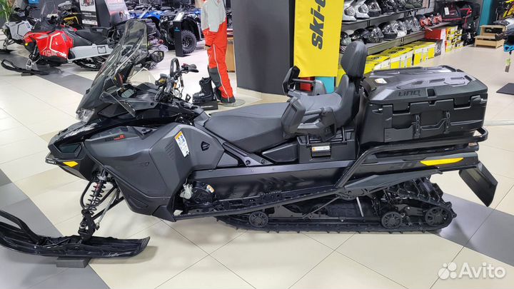 Снегоход SKI-DOO Expedition SE Turbo R с НДС