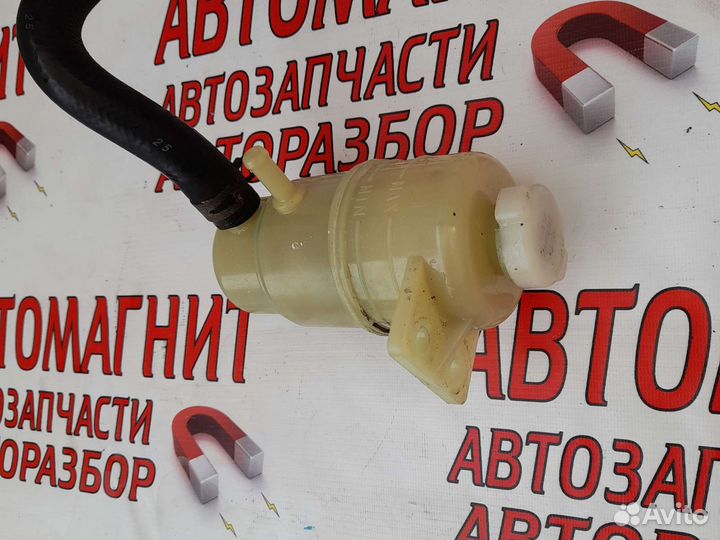 Бачок Гур Гура Митсубиси Лансер 9 4G18