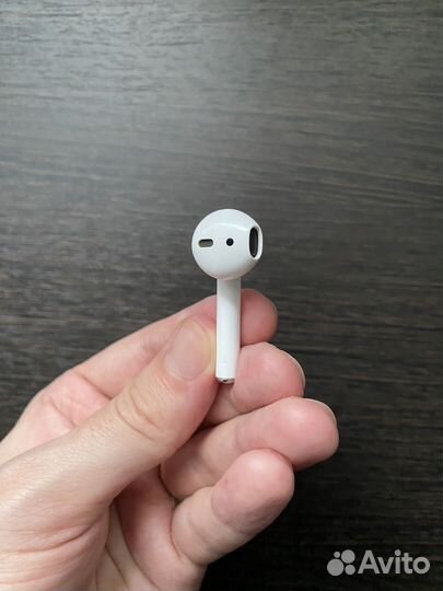 Наушник AirPods (левый)