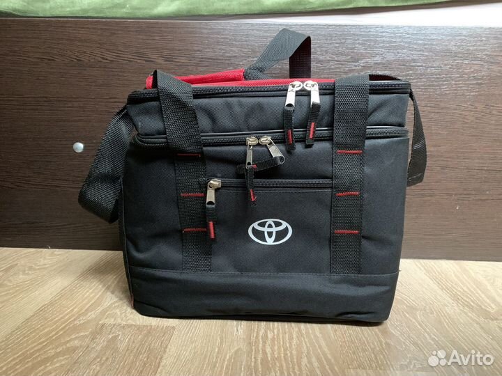Оригинальная сумка-термос Toyota
