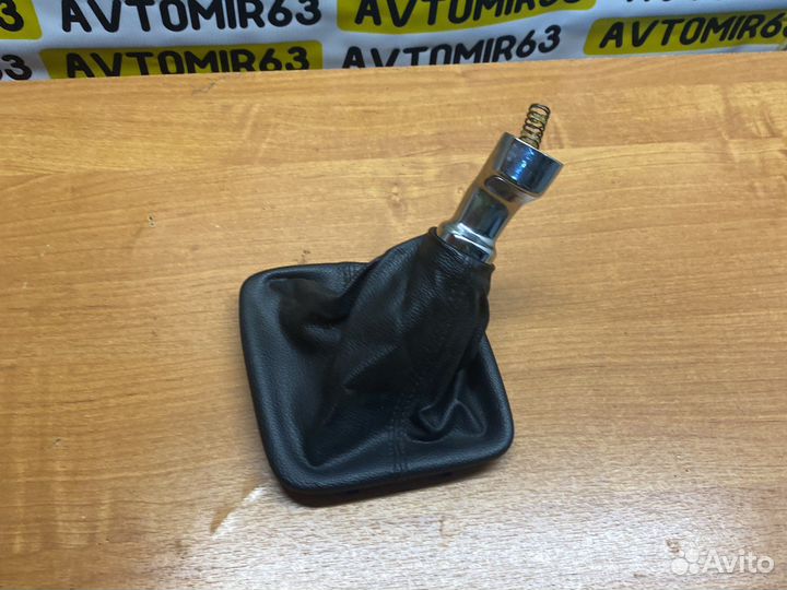 Kia ceed 2013 универсал обшивка рычага МКПП