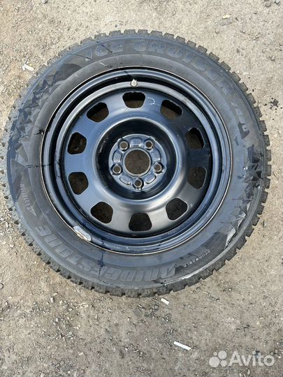 Bridgestone cruiser 215/60r17 шипованые