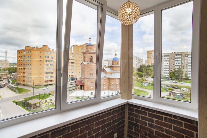 2-к. квартира, 64 м², 6/7 эт.