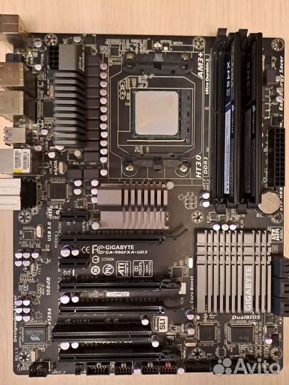 Gigabyte GA-990FXA-UD3 Socket AM3+