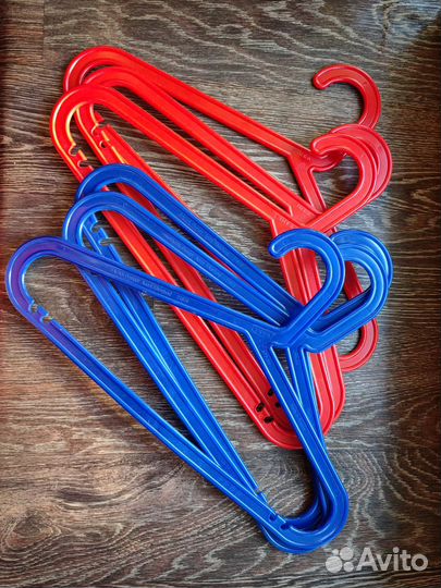 Вешалки плечики IKEA 6 штук