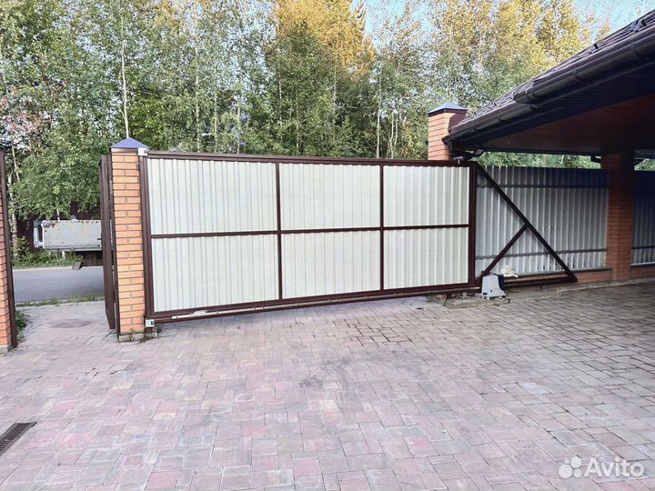 Откатные ворота и забор