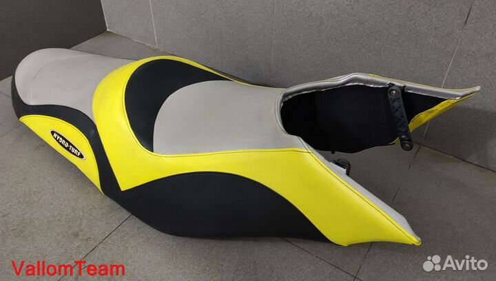 Лот SD3-131 Сидение гидроцикла BRP RXT 260