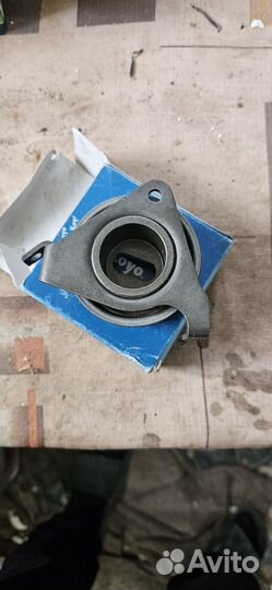 Ролик натяжителя грм Koyo