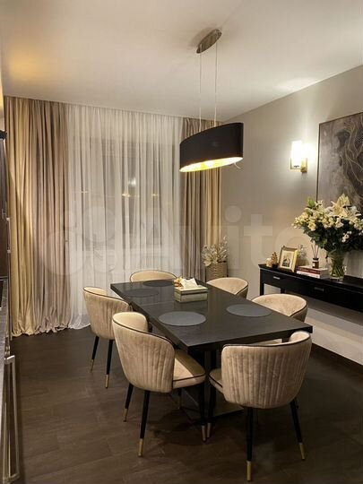 2-к. квартира, 60 м², 3/3 эт.