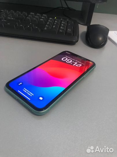 iPhone 11, 64 ГБ