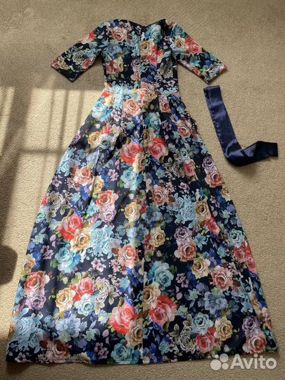 Платье в пол